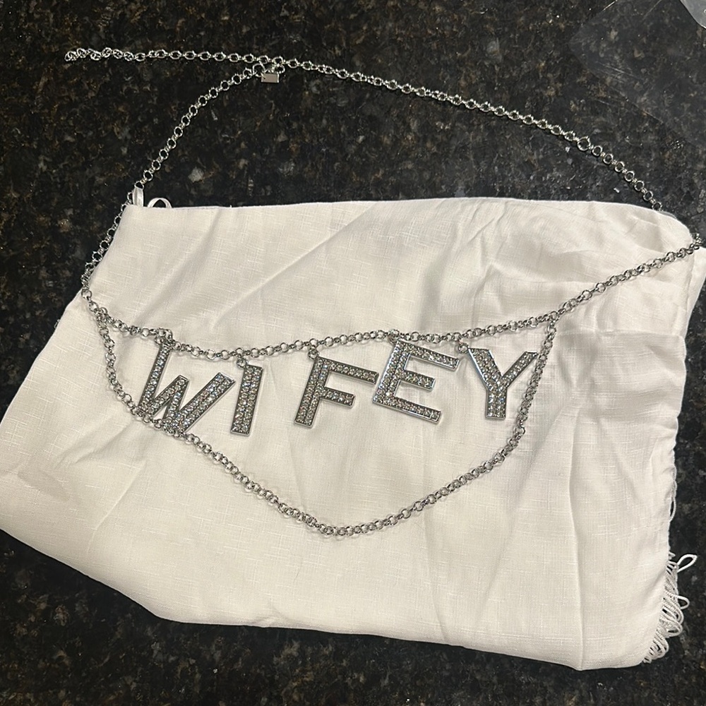 Wifey Chain Belt